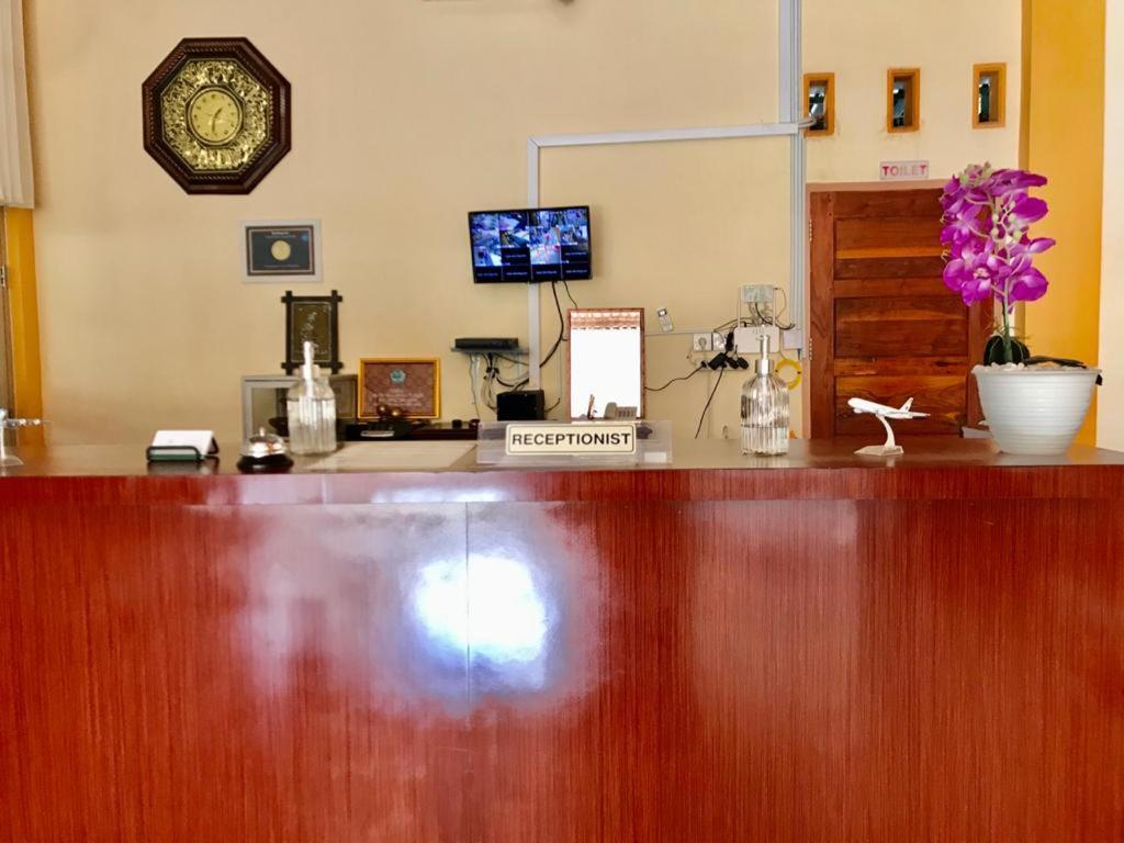 Penginapan Intan Bandara Padang  Dış mekan fotoğraf